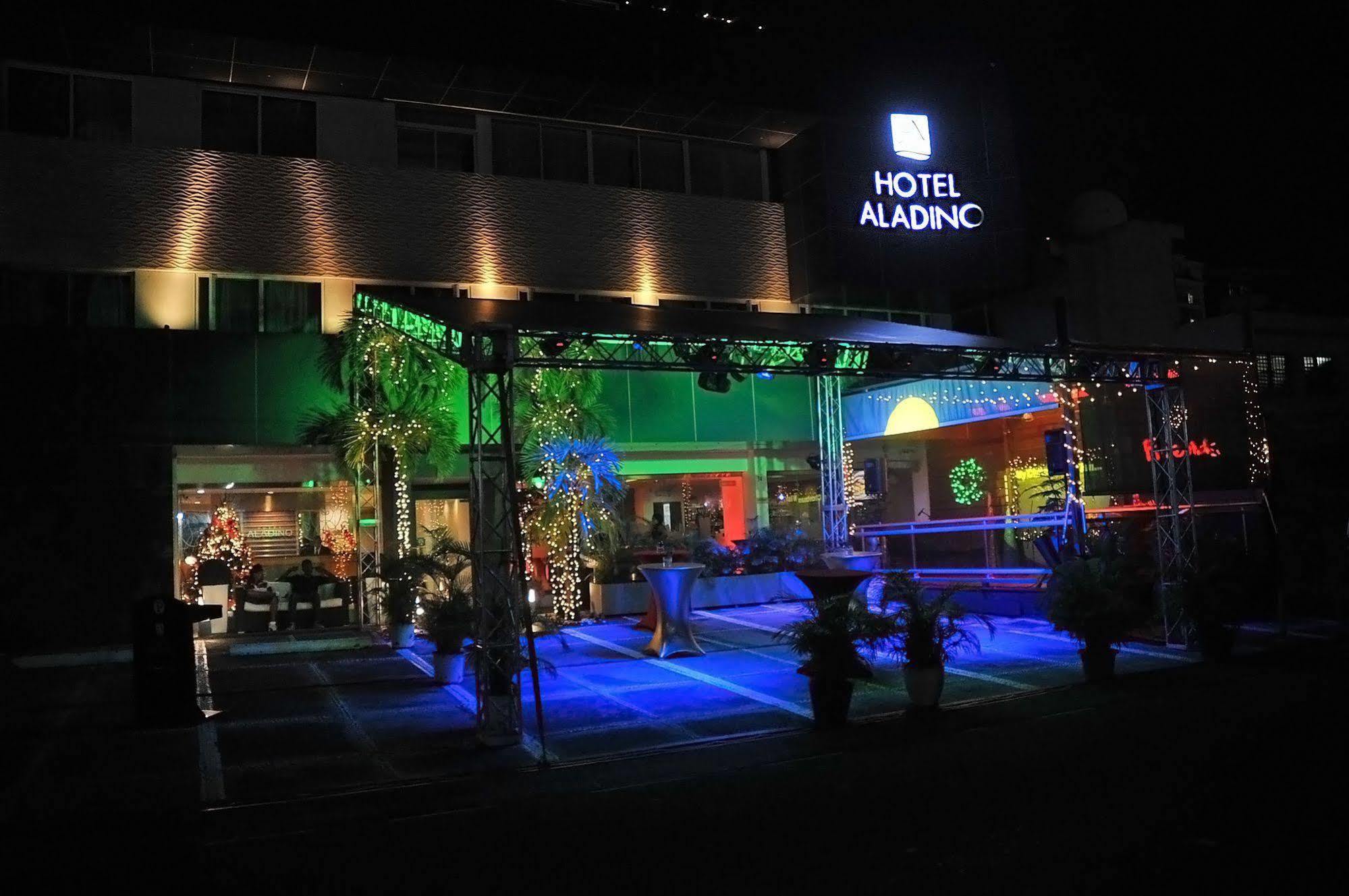 Hotel Aladino Santo Domingo Eksteriør billede
